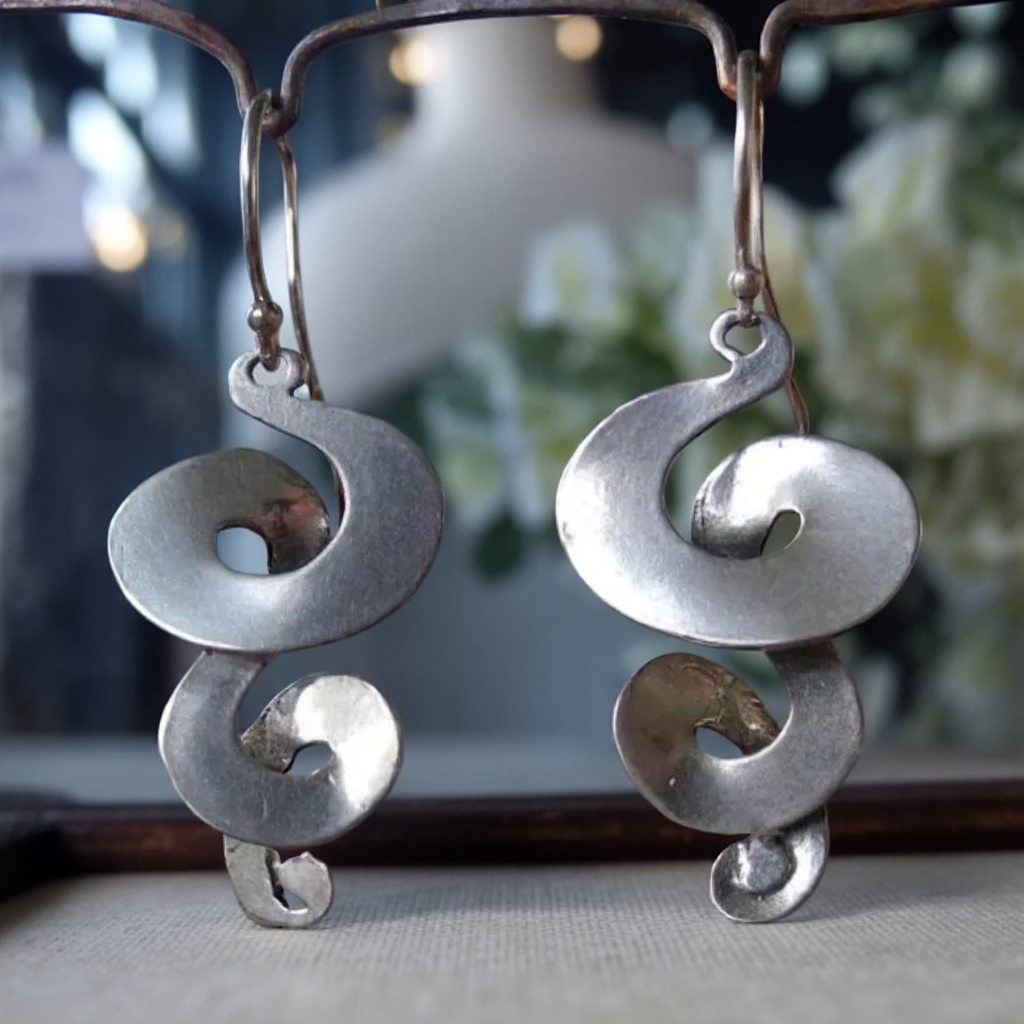 SilverLoom™ | Vintage Spiraal Oorbellen