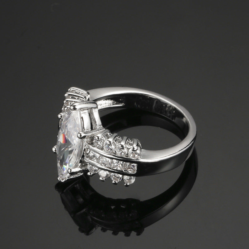 Odette Mercer Ring | Witte Goud