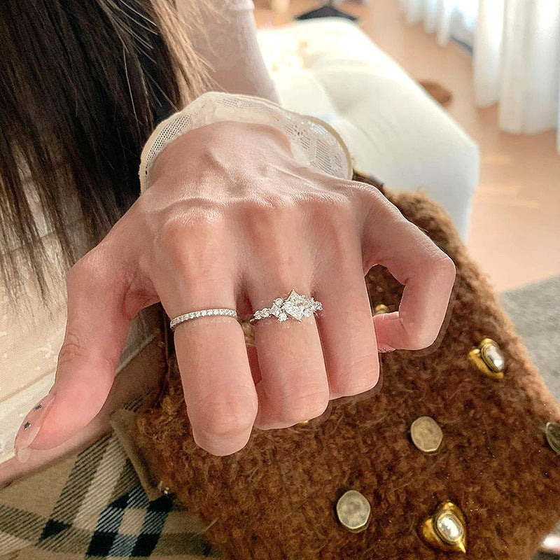 Vera Collette Ring | Witte Goud