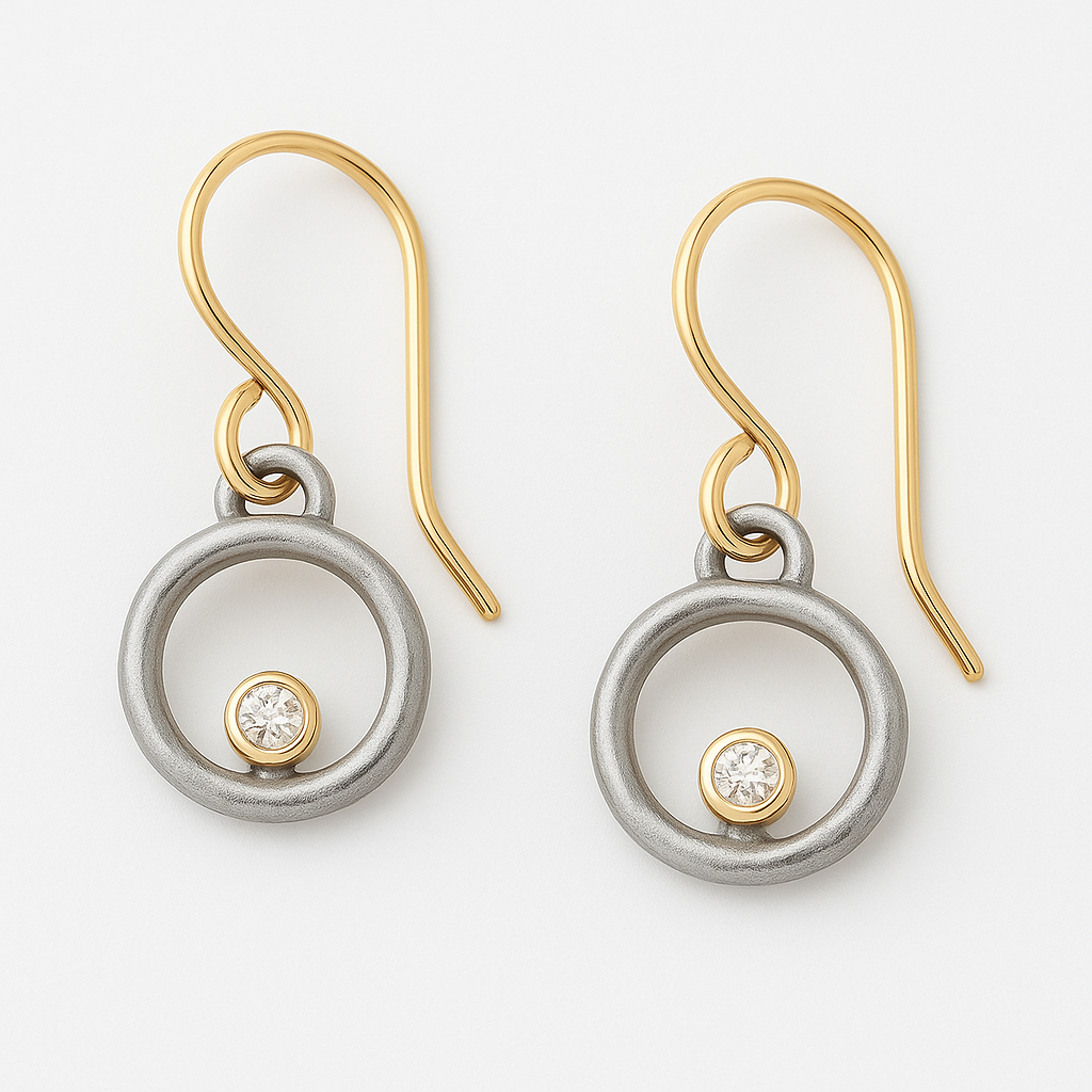 Leon™ – Goud- en Zilverkleurige Zirkonia Oorbellen