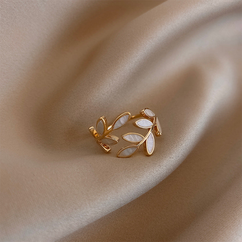 Pure - Witte Opal Blad Verstelbare Ring