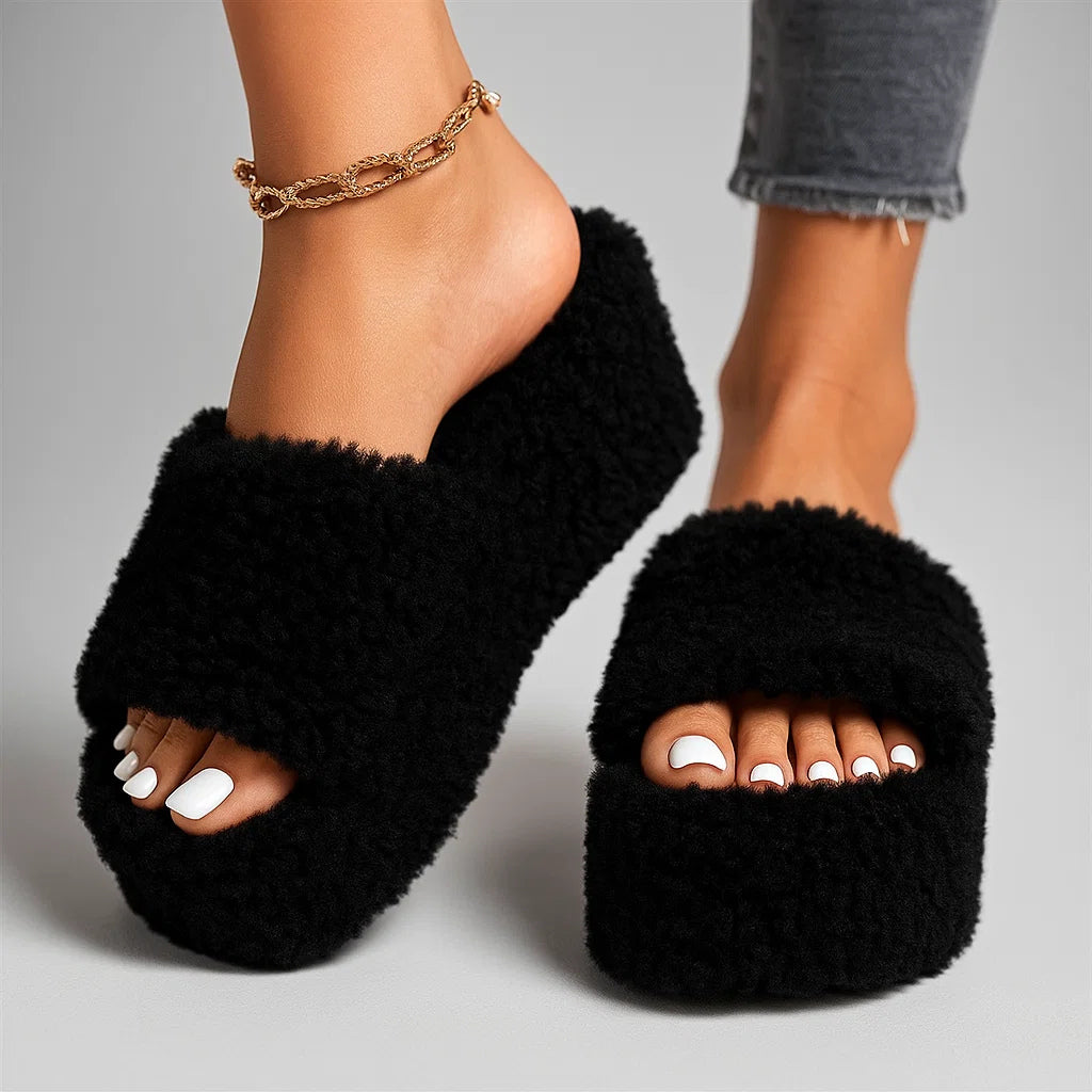 Kensie | Schuimige slippers
