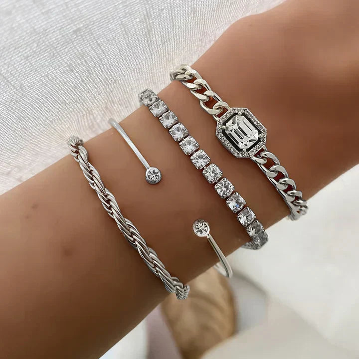 Domitia | Gouden Calvina armbandenset