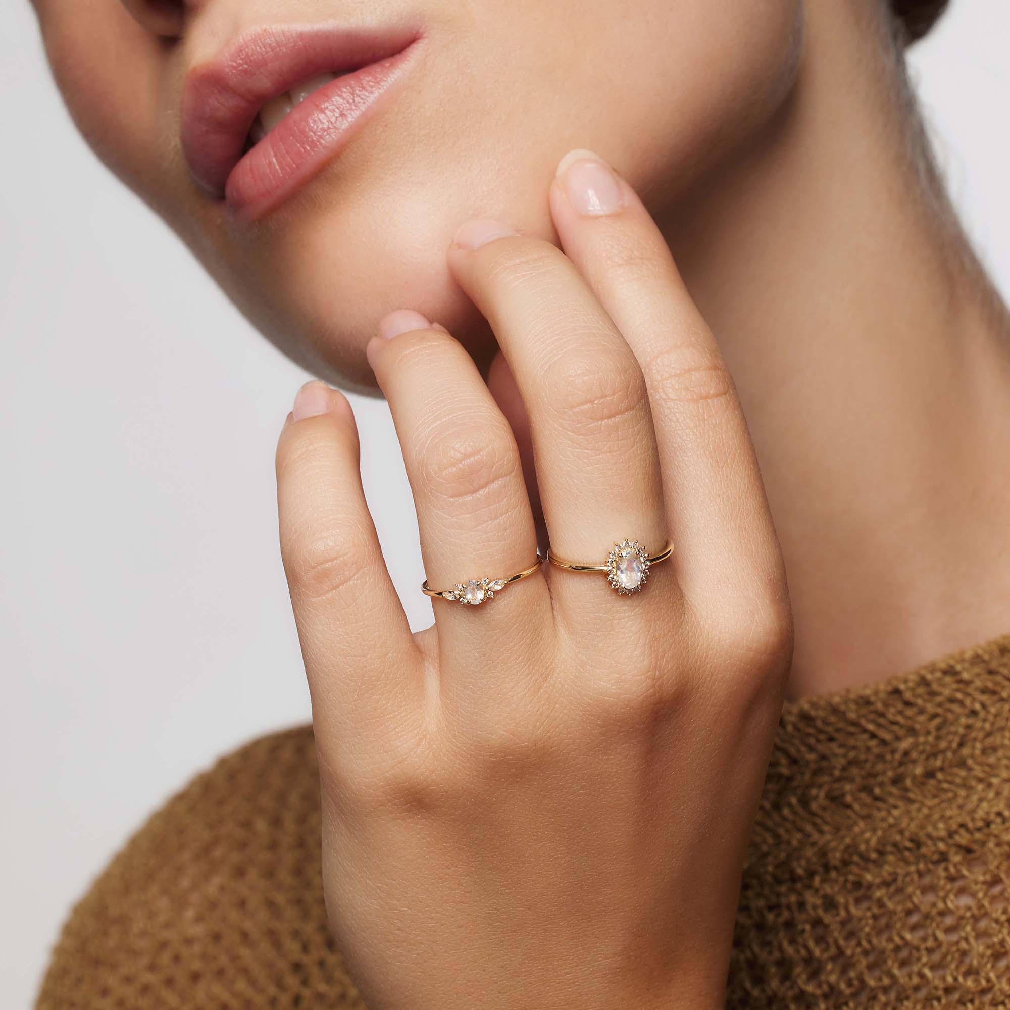 Muse |  Gouden Maansteen Ring