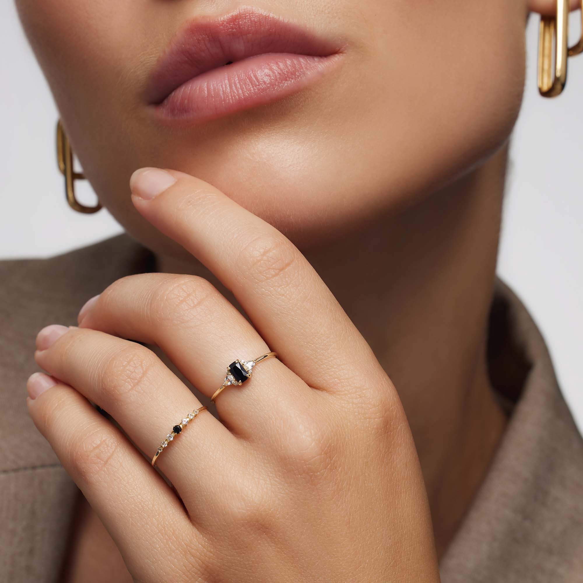 Zwarte Spinel Baguette Ring | Goud
