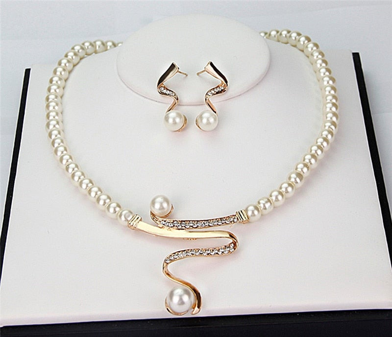 Aya | Halsketting en Oorbellen Set