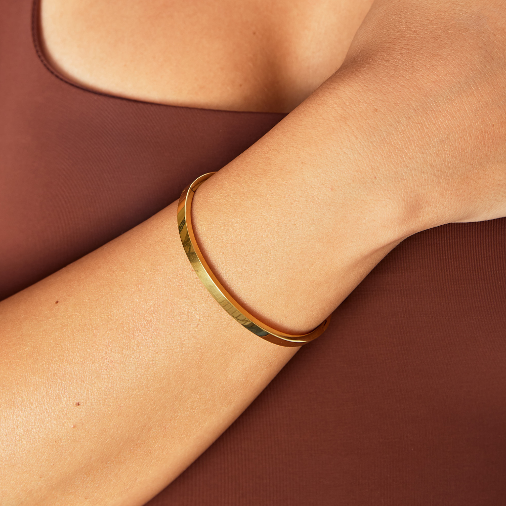 Lily Goud Bangle