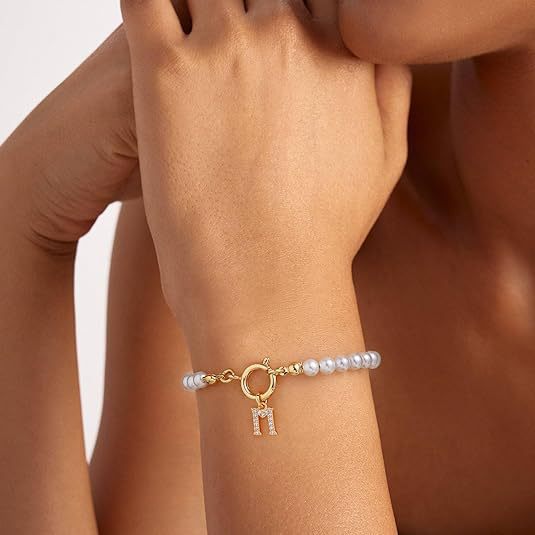 Auden Clé Letter Armband | Goud