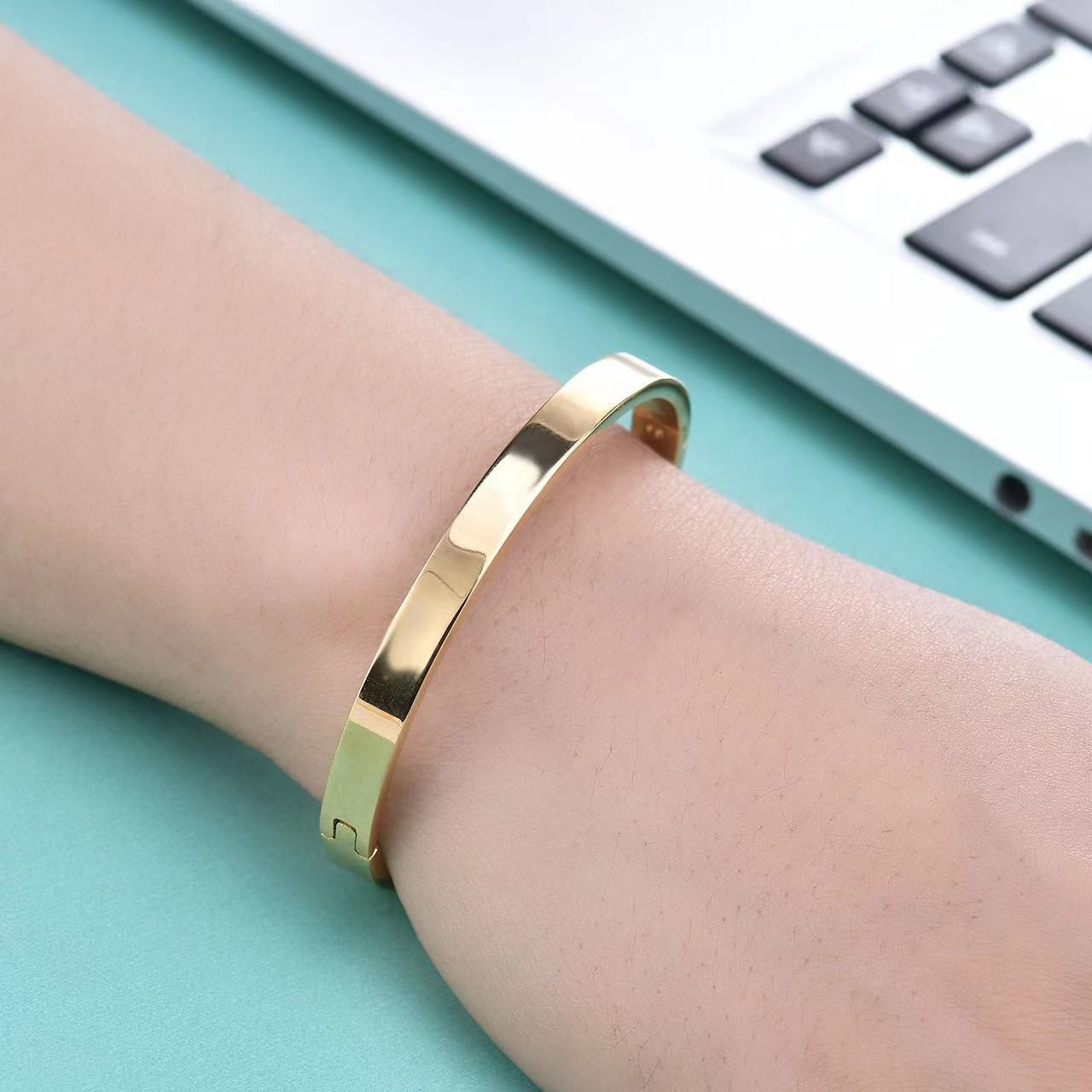 Nadina Valerio Armband | Goud