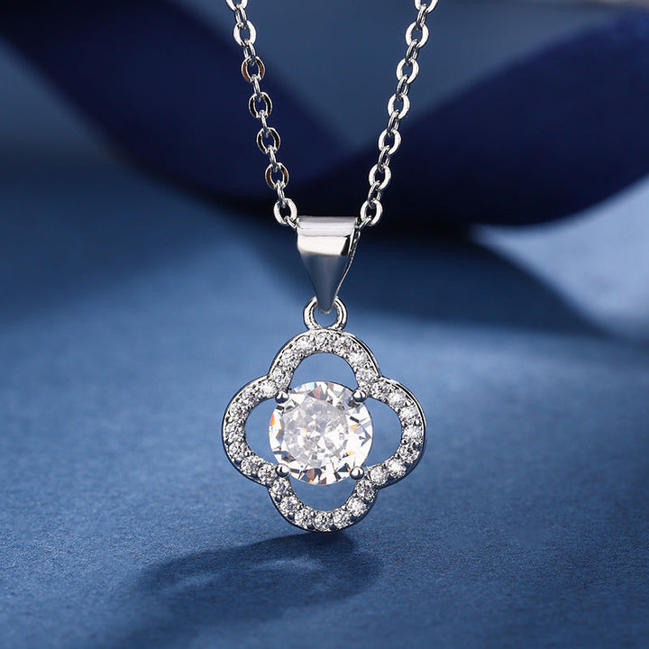 Aria Klavertje Vier Bedelset | Wit Goud