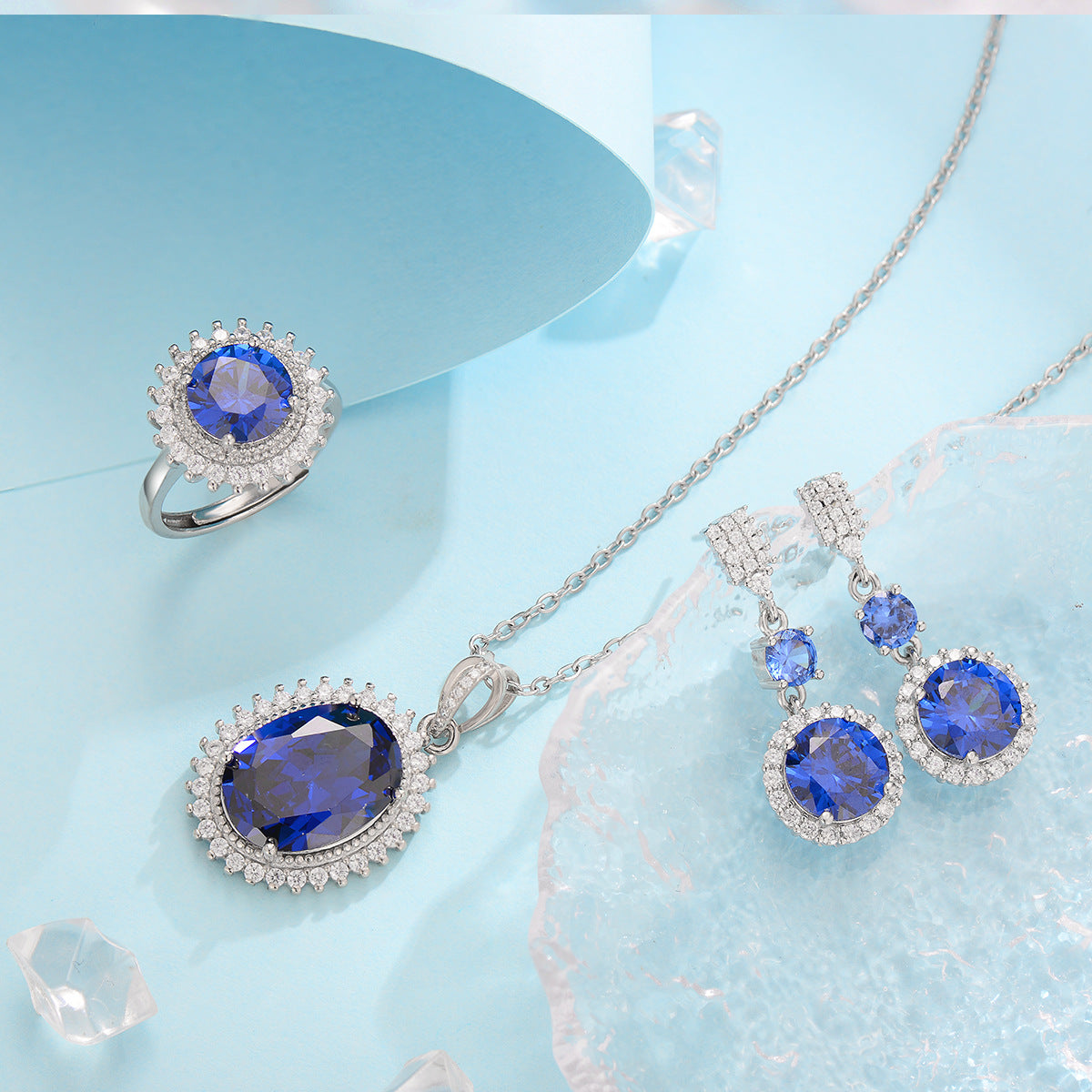 Aurielle Solwyn Blauwe Set | Wit Goud