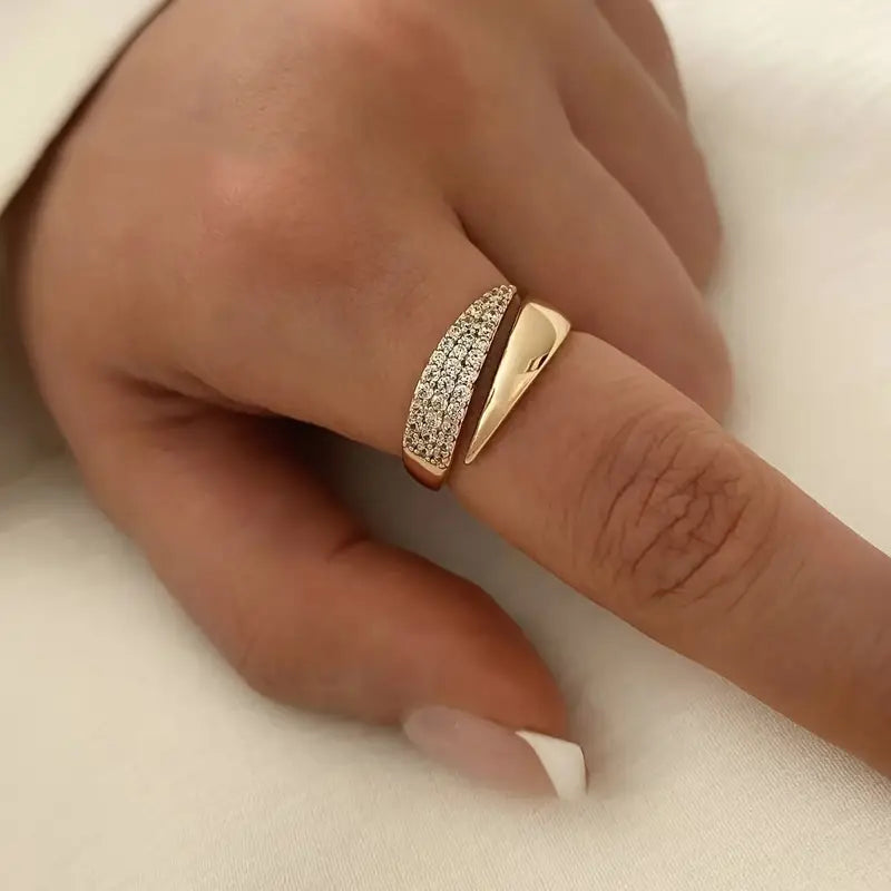 Selene | Elegante Gouden Ring met Fonkelstenen (1+1 GRATIS)
