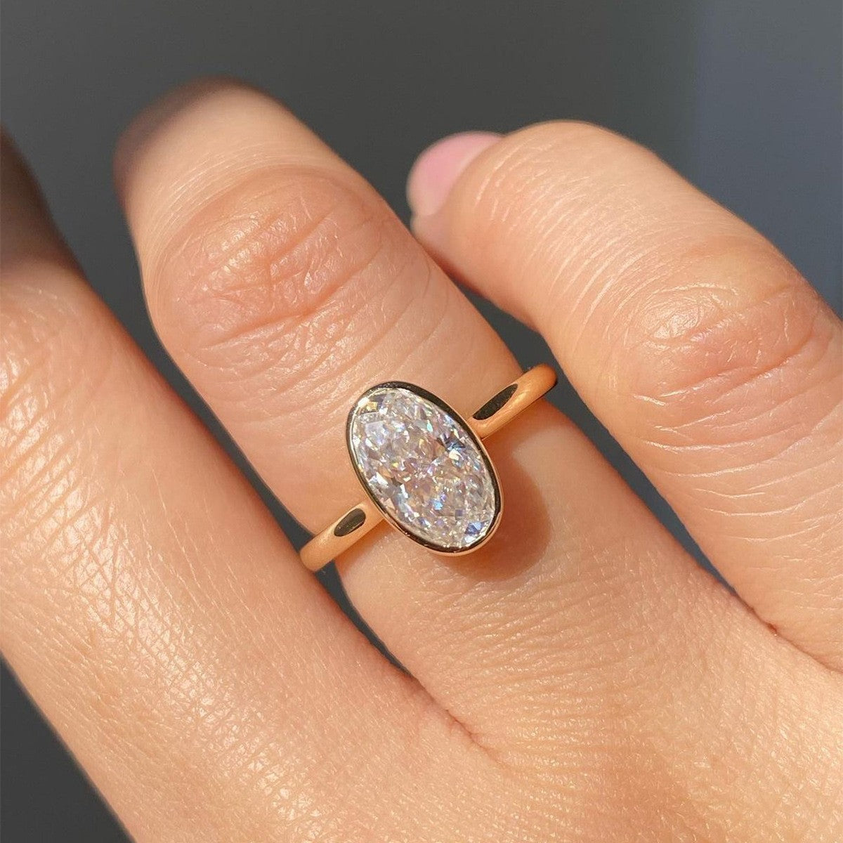 Joy - Wit Moissaniet Ring